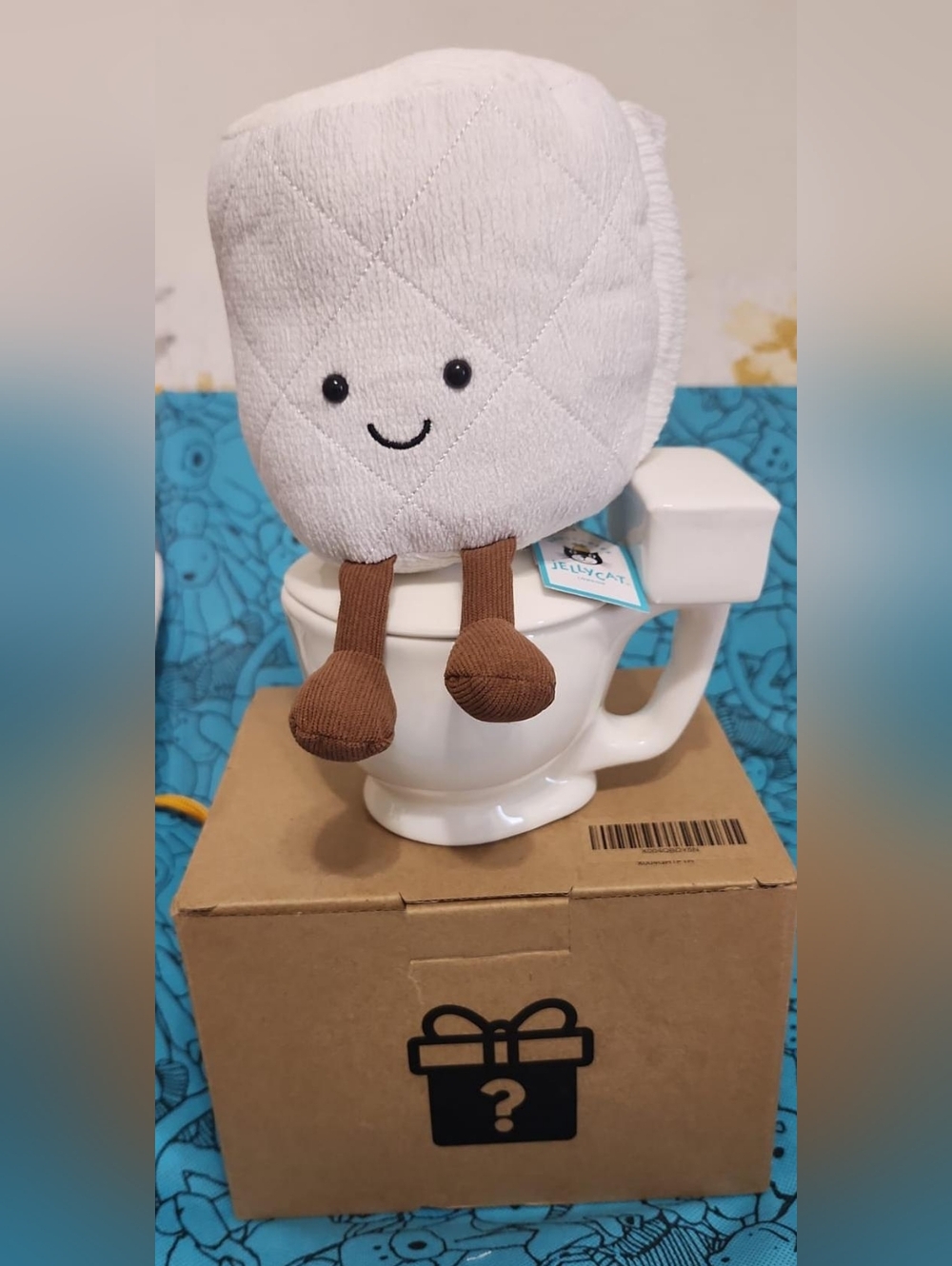 Jellycat Toilet Roll + Mug Toilet (No Dust Bag Included)